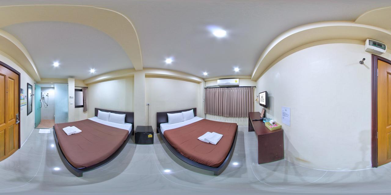 A And A Guesthouse Bangkok Exteriör bild